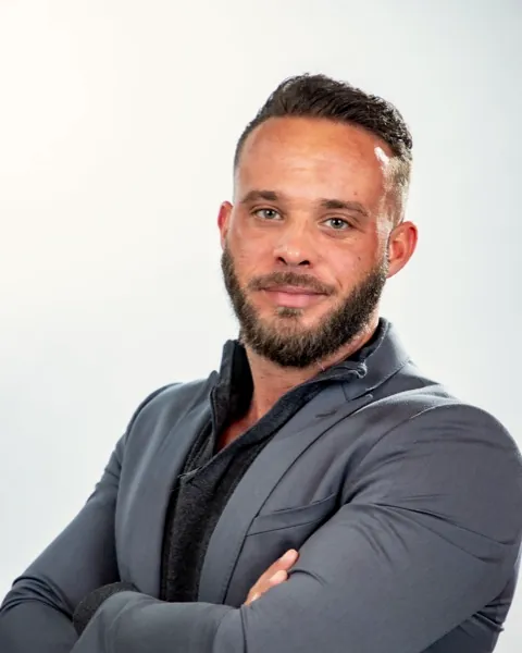 Jonathan Huppez, Projektmanager