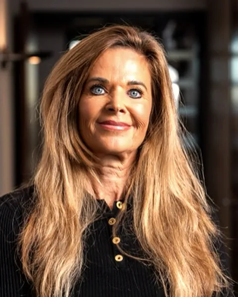 Marielle Coolen, Finanzbuchhaltung