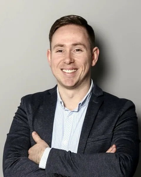 Mark Schouten, Online-Entwicklung und Marketing