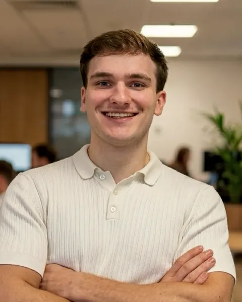 Pieter Bos, Online-Entwicklung