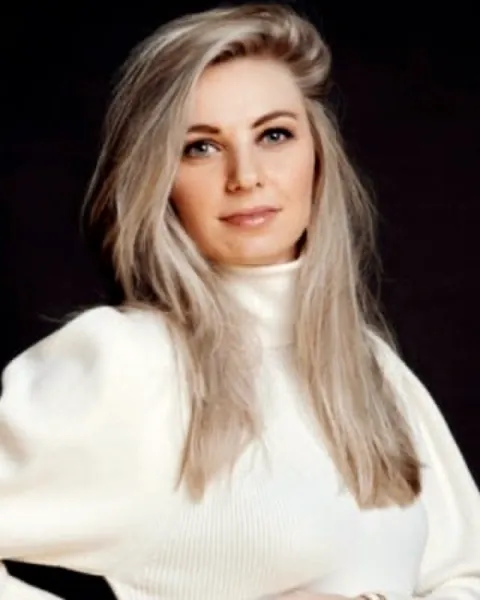 Zoë Louwers, Produktionskoordination